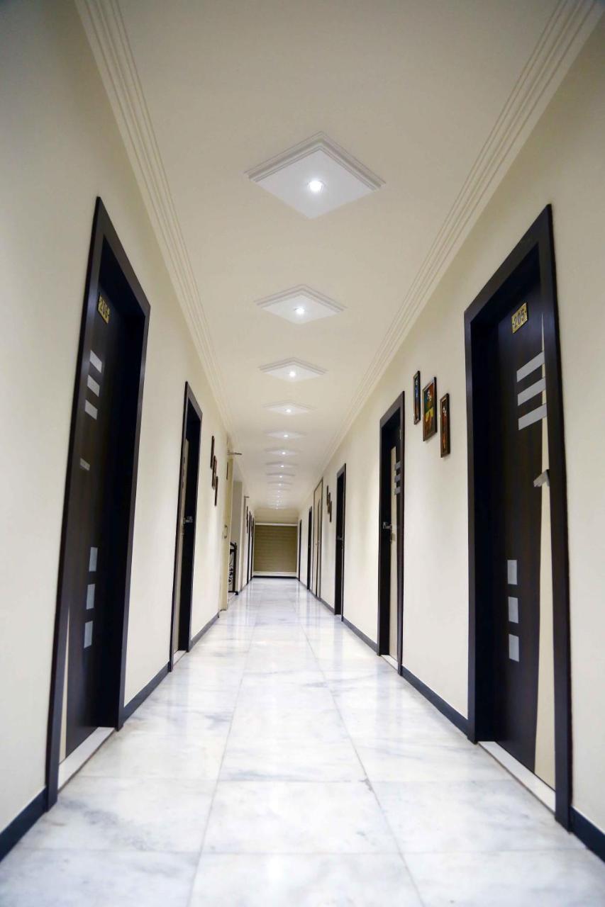 Hotel Regency Jamnagar Exterior photo